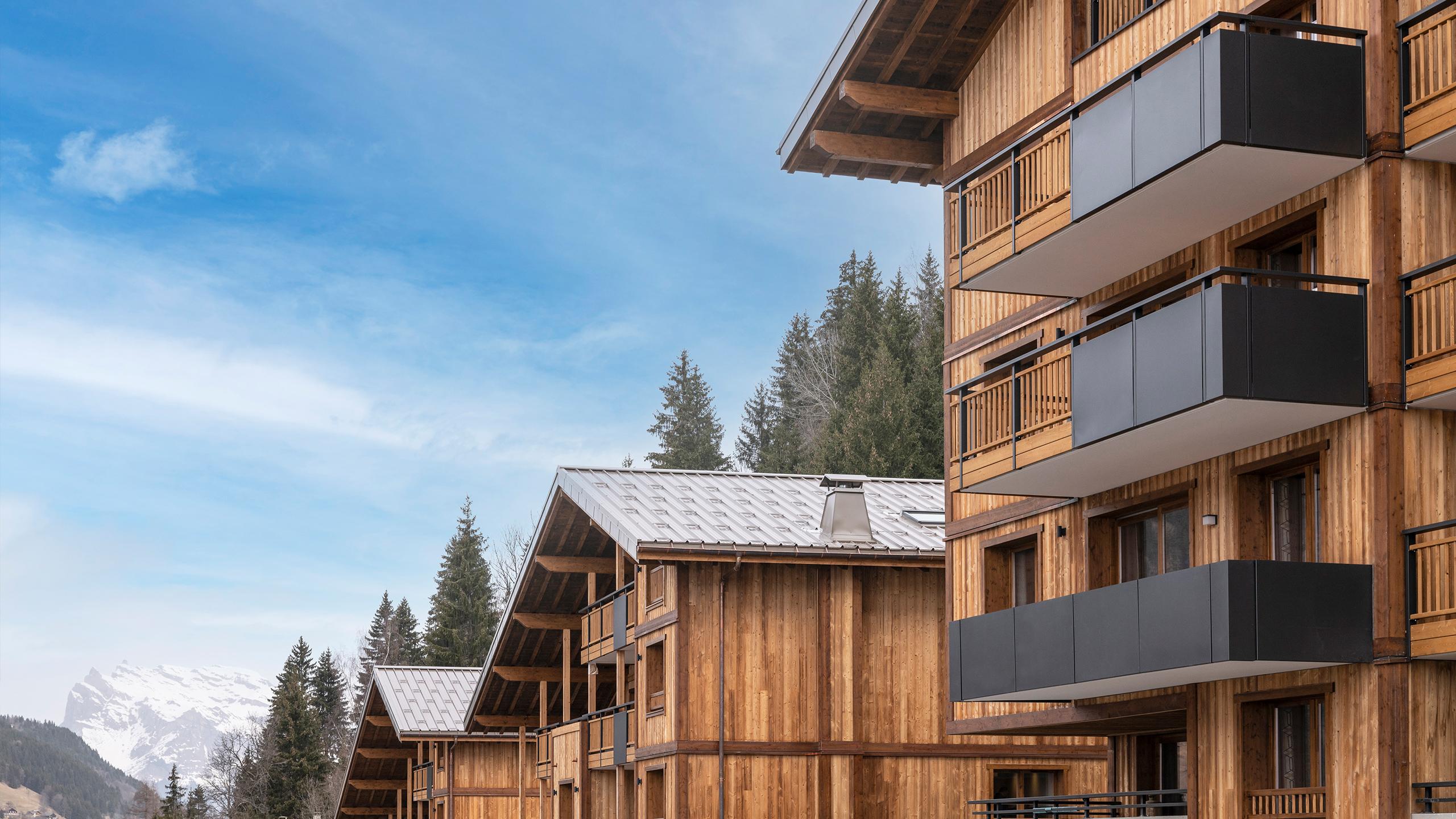 Vue extérieure de la résidence Chalets Láska aux Contamines-Montjoie