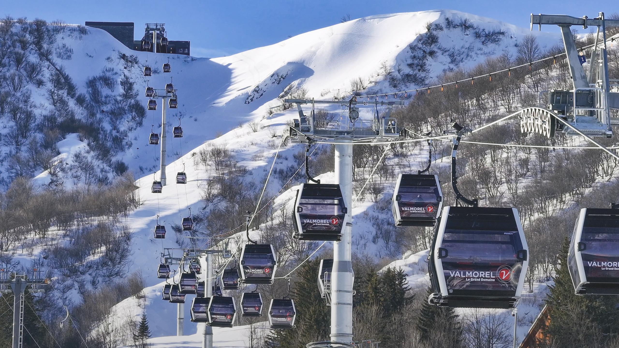 Le Grand Domaine - Valmorel - Hiver - Télécabine