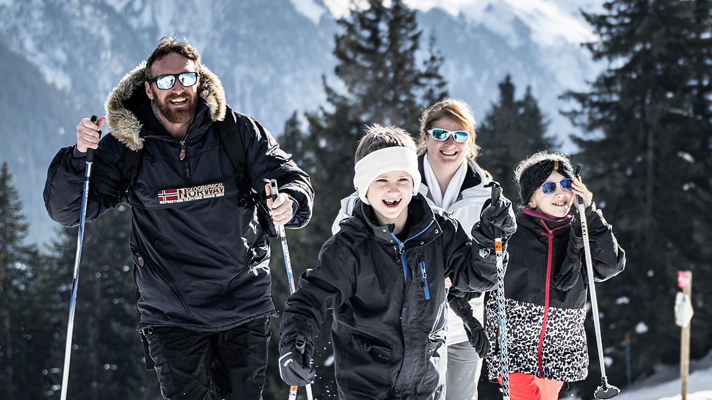 Massif - Aravis - Hiver - Famille - Raquettes