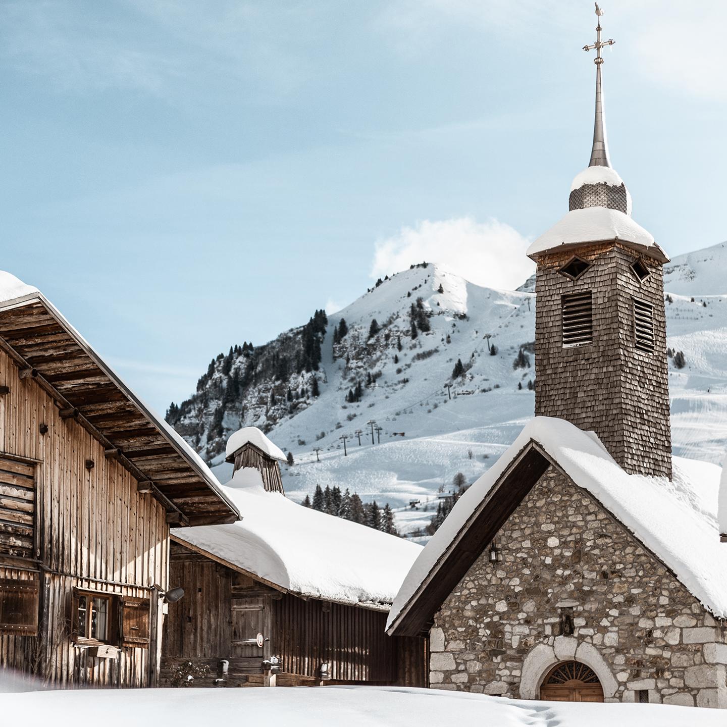 Le Grand-Bornand - Chalets traditionnels - Église