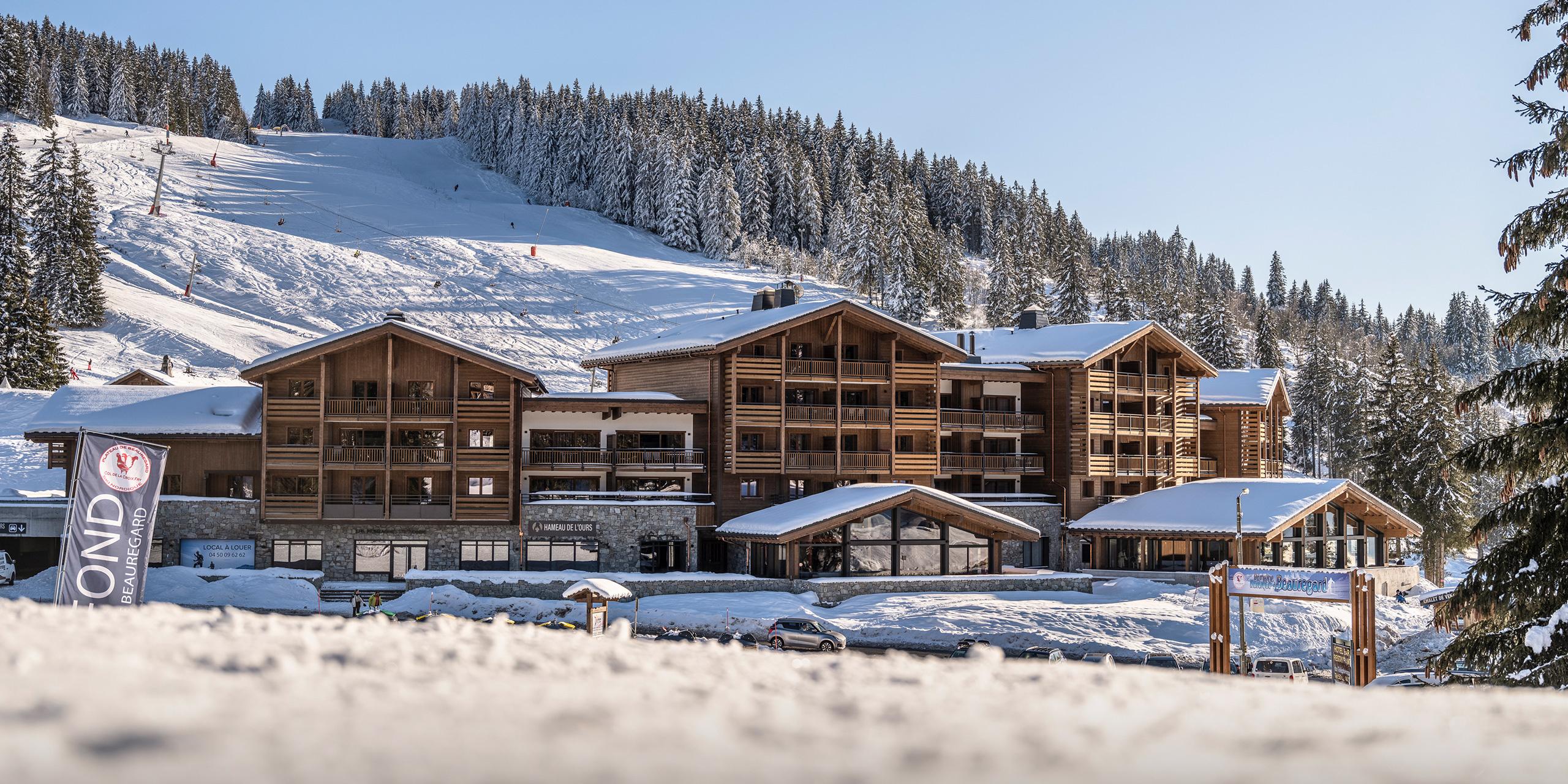 Vue extérieure de la résidence Hameau de l'Ours à Manigod 